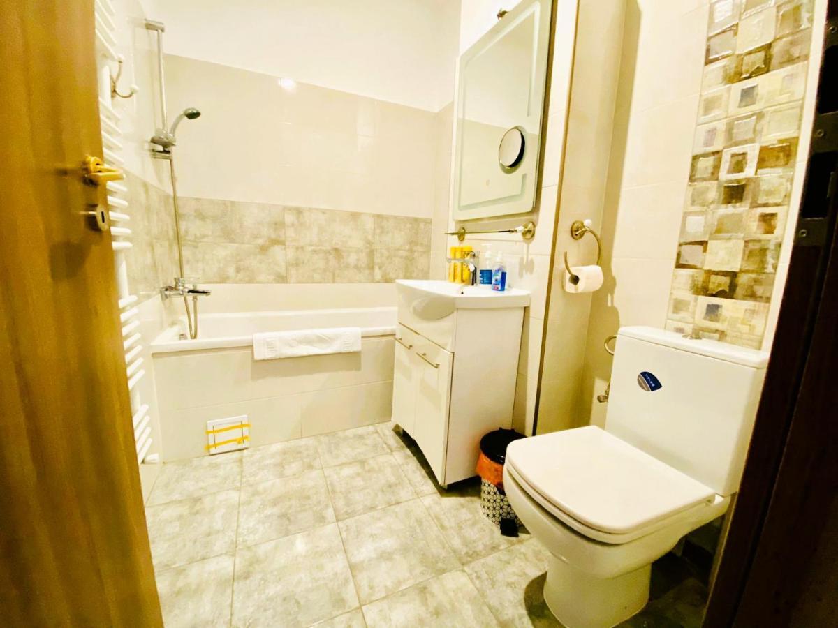 Plaza Residence Studio Бухарест Екстер'єр фото
